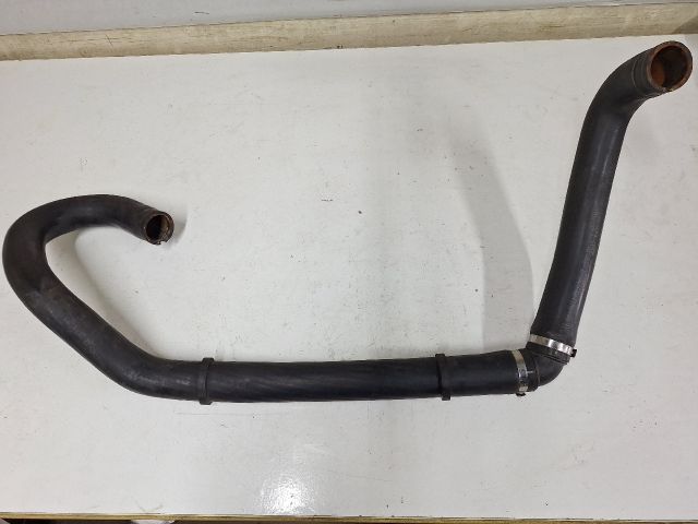 bontott IVECO DAILY Vízhűtő Cső Felső