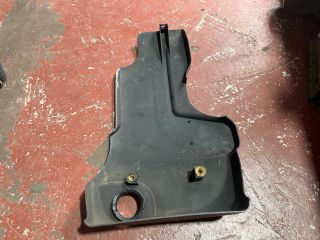 bontott IVECO DAILY Felső Motorburkolat