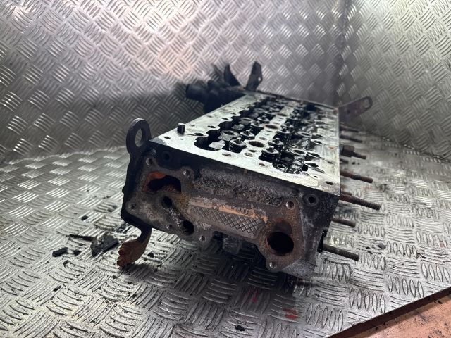 bontott IVECO DAILY Hengerfej