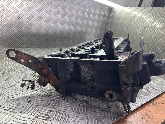 bontott IVECO DAILY Hengerfej