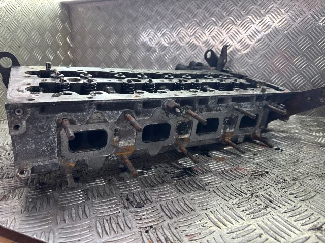 bontott IVECO DAILY Hengerfej