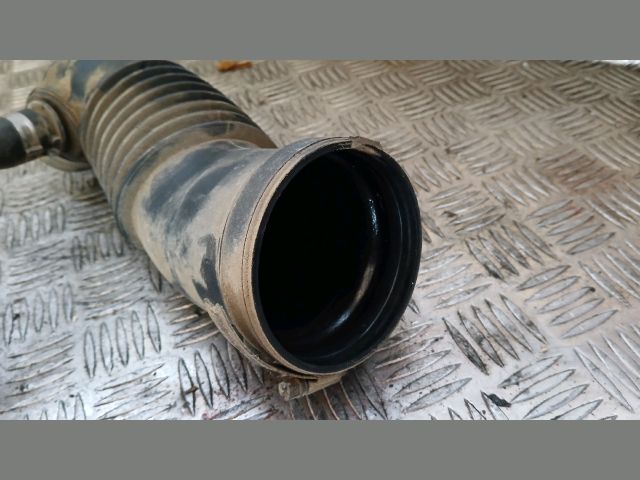 bontott IVECO DAILY Szívó Cső