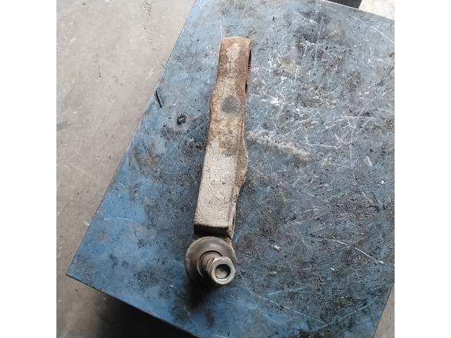 bontott IVECO DAILY Bal első Lengőkar