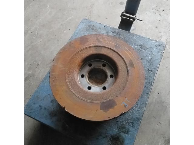 bontott IVECO DAILY Első Féktárcsa