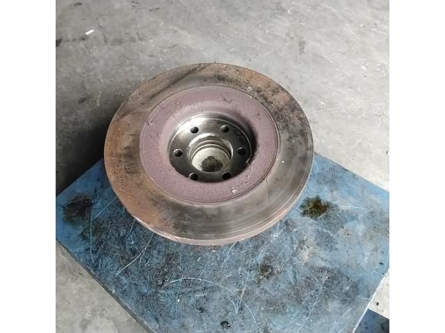 bontott IVECO DAILY Első Féktárcsa