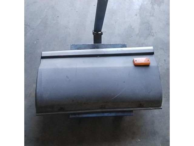 bontott IVECO DAILY Felső Motorburkolat