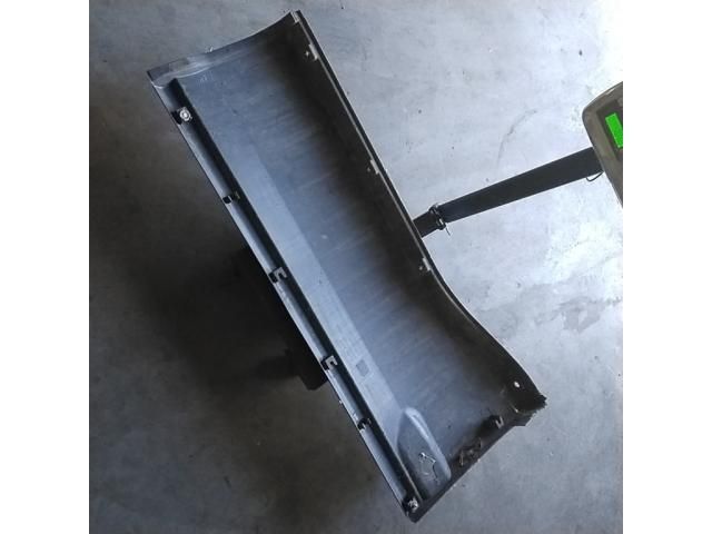 bontott IVECO DAILY Felső Motorburkolat