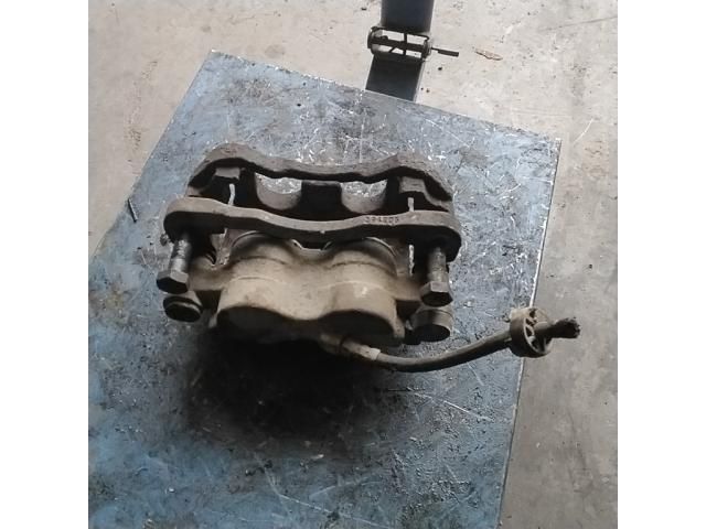 bontott IVECO DAILY Jobb első Féknyereg Munkahengerrel