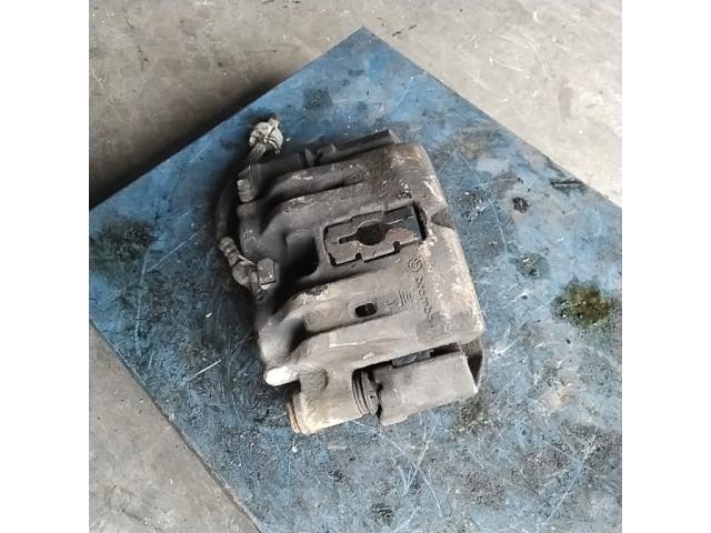 bontott IVECO DAILY Jobb első Féknyereg Munkahengerrel