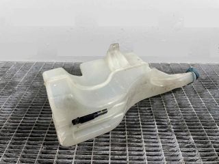 bontott IVECO DAILY Ablakmosó Tartály