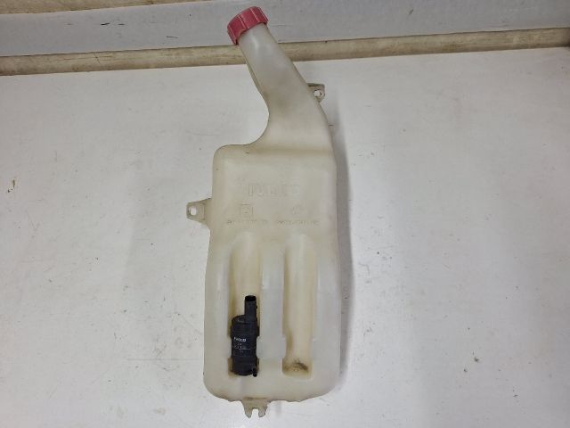 bontott IVECO DAILY Ablakmosó Tartály