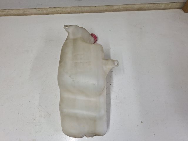 bontott IVECO DAILY Ablakmosó Tartály