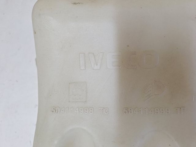 bontott IVECO DAILY Ablakmosó Tartály