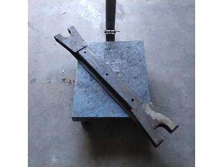 bontott IVECO DAILY Alsó Kereszttartó