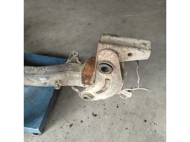 bontott IVECO DAILY Alsó Kereszttartó