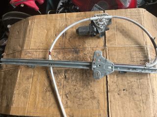 bontott IVECO DAILY Bal első Ablakemelő Szerkezet (Elektromos)