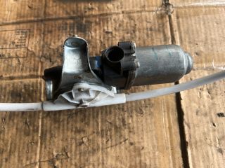 bontott IVECO DAILY Bal első Ablakemelő Szerkezet (Elektromos)