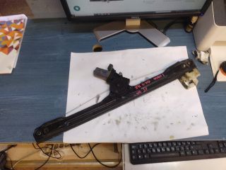 bontott IVECO DAILY Bal első Ablakemelő Szerkezet (Elektromos)