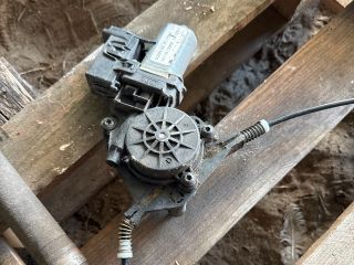 bontott IVECO DAILY Bal első Ablakemelő Szerkezet (Elektromos)