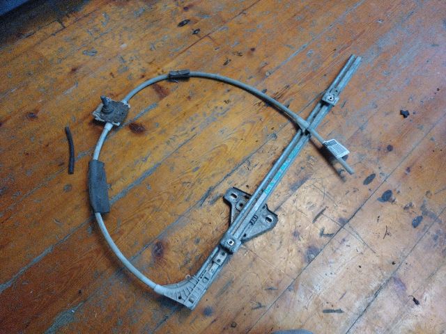 bontott IVECO DAILY Bal első Ablakemelő Szerkezet (Mechanikus)