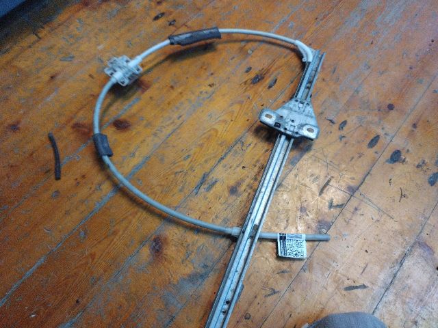 bontott IVECO DAILY Bal első Ablakemelő Szerkezet (Mechanikus)