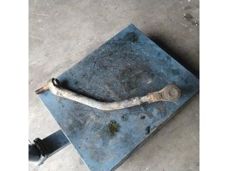 bontott IVECO DAILY Bal első Futómű Kitámasztó