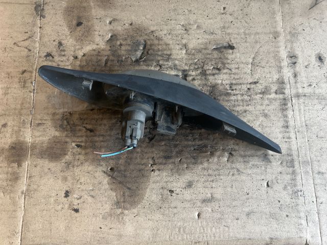 bontott IVECO DAILY Bal első Sárvédő Irányjelző