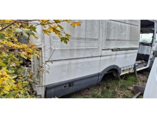 bontott IVECO DAILY Bal Hátsó Lámpa Foglalat