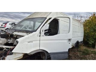 bontott IVECO DAILY Bal Hátsó Lámpa Foglalat