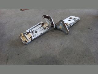 bontott IVECO DAILY Bal hátsó Zsanér