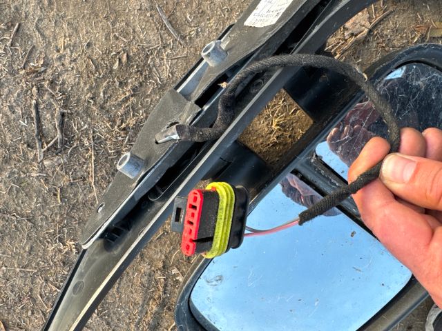 bontott IVECO DAILY Bal Visszapillantó Tükör (Elektromos)