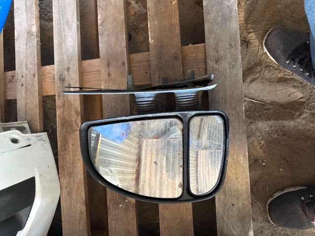 bontott IVECO DAILY Bal Visszapillantó Tükör (Mechanikus)