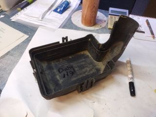 bontott IVECO DAILY Biztosítéktábla Fedél