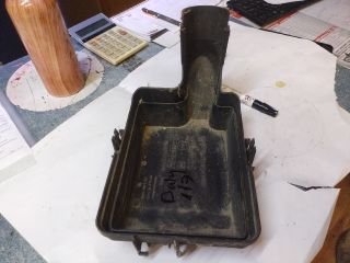 bontott IVECO DAILY Biztosítéktábla Fedél