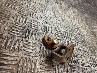 bontott IVECO DAILY Csomagtérajtó Bal Zsanér