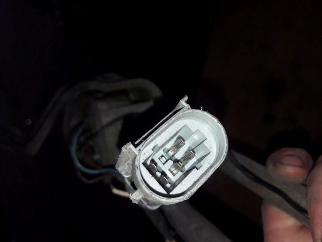 bontott IVECO DAILY Első Ablaktörlő Szerkezet Motorral