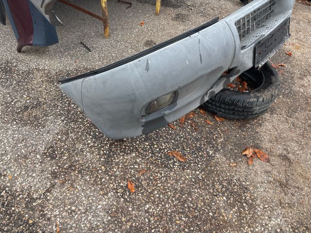 bontott IVECO DAILY Első Lökhárító (Részeivel)