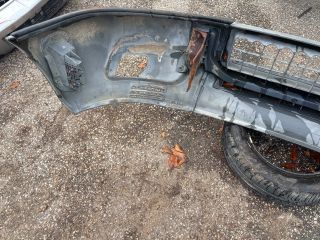 bontott IVECO DAILY Első Lökhárító (Részeivel)