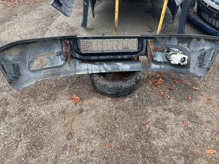 bontott IVECO DAILY Első Lökhárító (Részeivel)