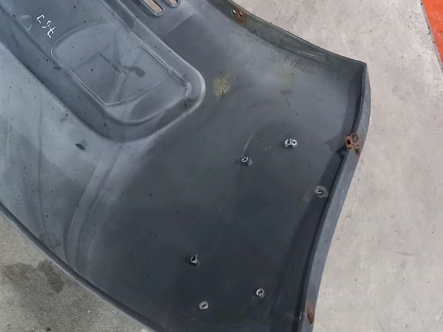 bontott IVECO DAILY Első Lökhárító (Üresen)