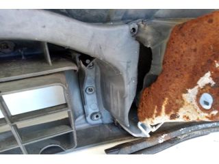 bontott IVECO DAILY Első Lökhárító (Üresen)