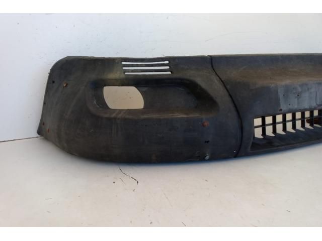 bontott IVECO DAILY Első Lökhárító (Üresen)