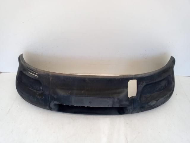 bontott IVECO DAILY Első Lökhárító (Üresen)