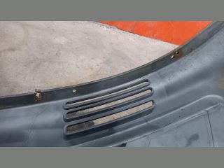 bontott IVECO DAILY Első Lökhárító (Üresen)