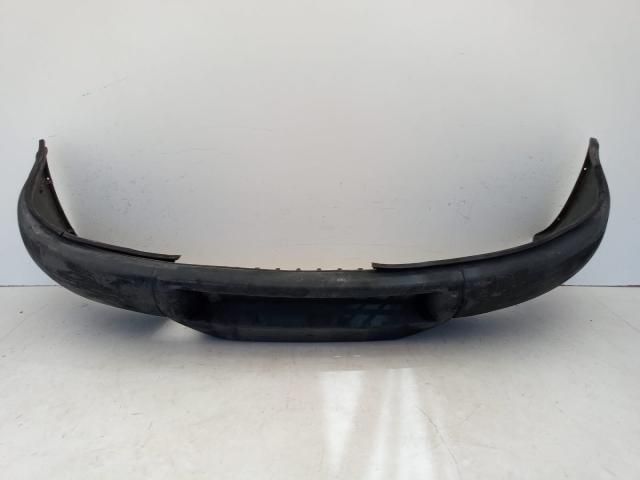 bontott IVECO DAILY Első Lökhárító (Üresen)