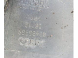 bontott IVECO DAILY Első Lökhárító (Üresen)