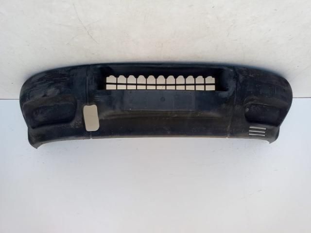 bontott IVECO DAILY Első Lökhárító (Üresen)