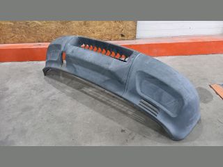 bontott IVECO DAILY Első Lökhárító (Üresen)