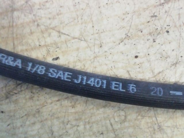 bontott IVECO DAILY Fékcső (Gumi)