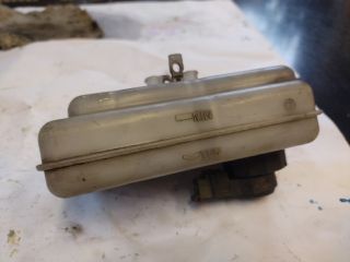 bontott IVECO DAILY Fékfolyadék Tartály